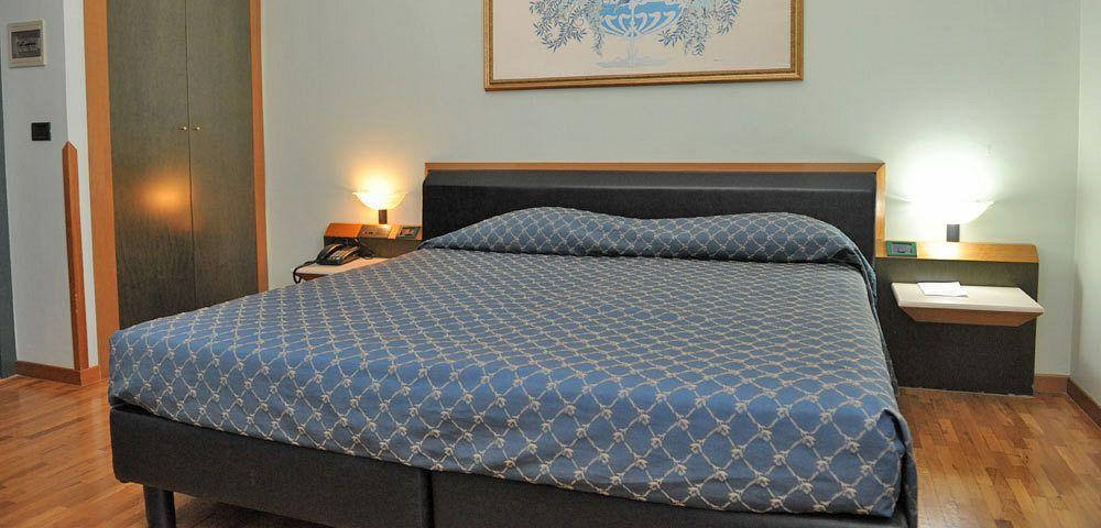 ג'ויה דל קולה Hotel Svevo מראה חיצוני תמונה