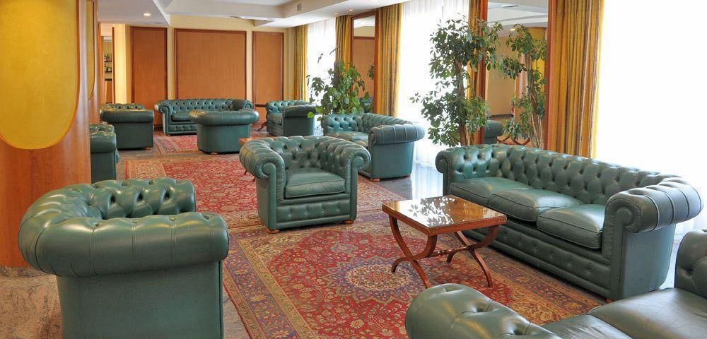 ג'ויה דל קולה Hotel Svevo מראה חיצוני תמונה