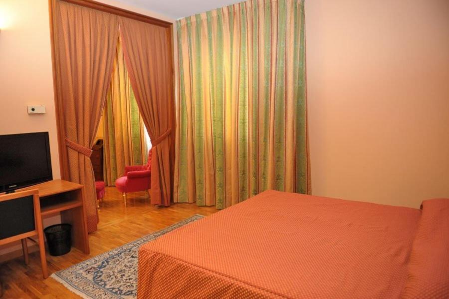 ג'ויה דל קולה Hotel Svevo חדר תמונה