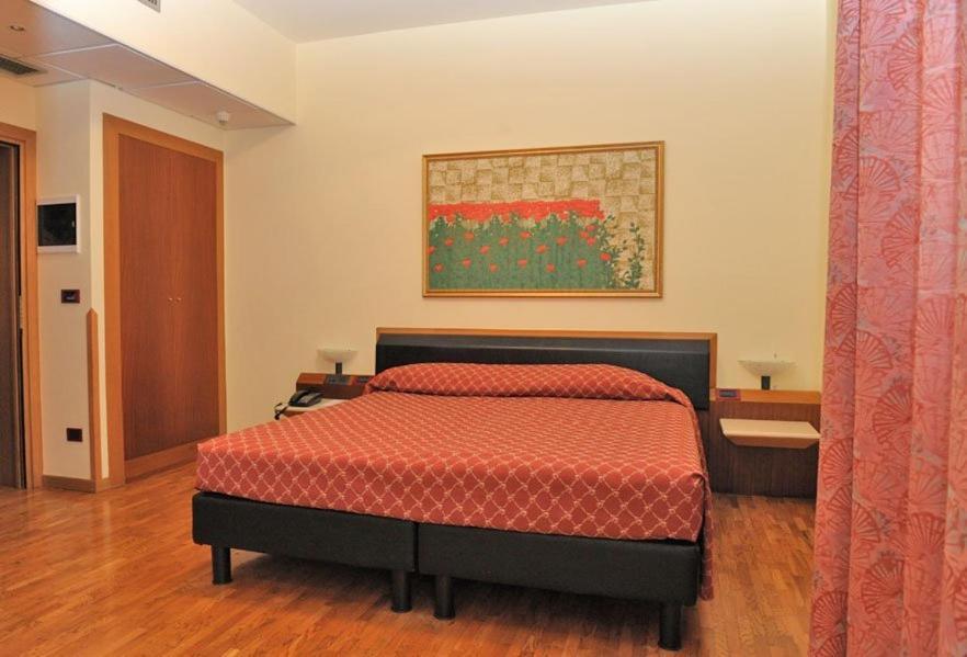 ג'ויה דל קולה Hotel Svevo חדר תמונה